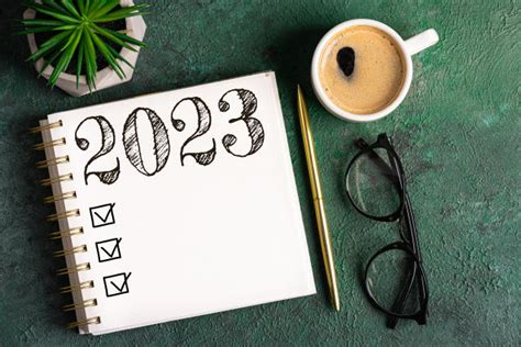 Money new year resolutions: How to plan your finances for 2023