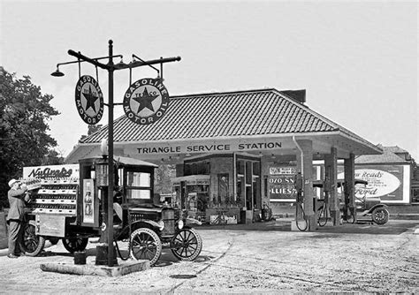 Pin By Phil Drehfal On Footprints Of Time Old Gas Stations Service