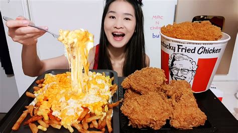 SUPER CHEESY KFC MAC N CHEESE FRIES Extra Crispy Fried Chicken