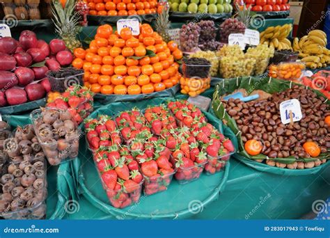 Fruit Stall At Local Market In Istanbul Stock Image Image Of Peach
