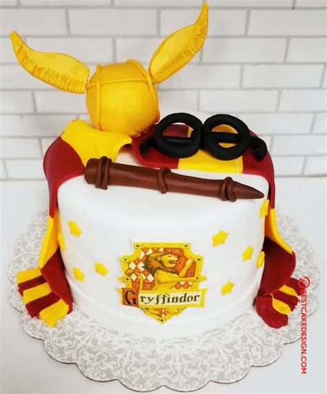 50 Gryffindor Cake Design Cake Idea October 2019 Cool Cake