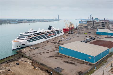 Detroit Port Sees Cruise Ship Surge But Dock Challenge Looms