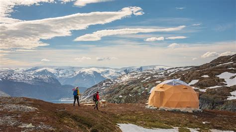 Trolltunga Sunset/Sunrise