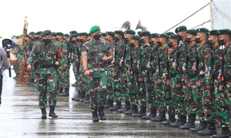 Pangdam Vi Mlw Lepas Prajurit Yonif Raider Modang Ke Papua