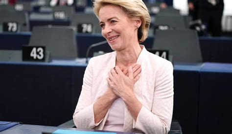 Ursula Von Der Leyen Zur Präsidentin Der Eu Kommission Gewählt Web De