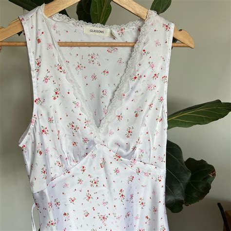 Glassons Lace Trim Satin Cami Floral Size Depop