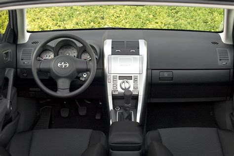 2005 Scion tC Specs, Price, MPG & Reviews | Cars.com