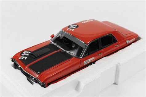 Ford A Nos 1 18 Scale Classic Carlectables Ford Xw Falcon Phase Ii Gt