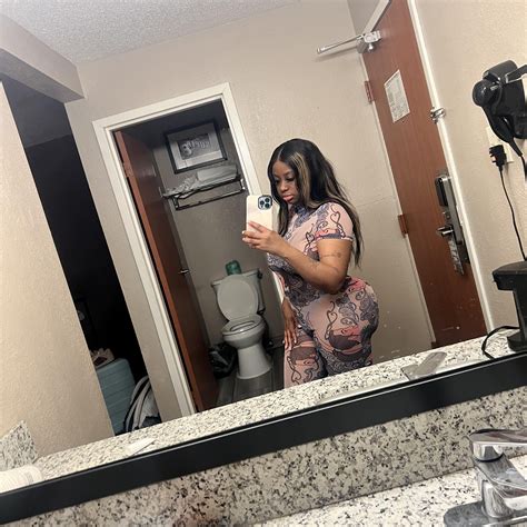 Luh Thicc Baddie Bae