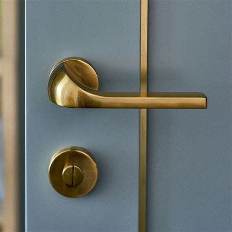 Двери мебельного производства Mrs Ruby - идеальны! Натуральная латунь ...