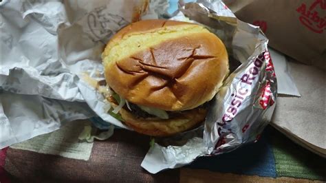 Arbys Deluxe Wagyu Steakhouse Burger Youtube