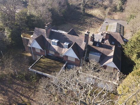 Derelict Mansion On London S Billionaire Row Sells