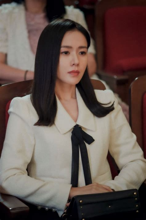 Son Ye Jin Displays Timeless Visuals In New ‘thirty Nine Stills