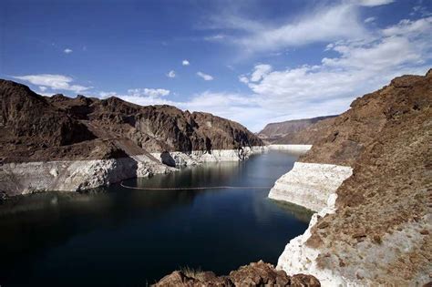 Worst Drought In 1200 Years Drains America S Biggest Reservoir New