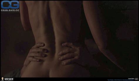 Laura Dern Nude Pictures Photos Playboy Naked Topless Fappening