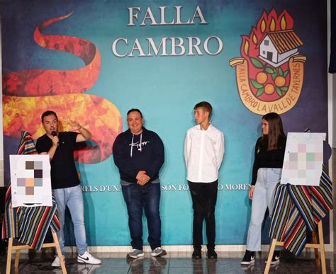 La Falla Cambro Presenta Els Esbossos De Les Falles De Festa En