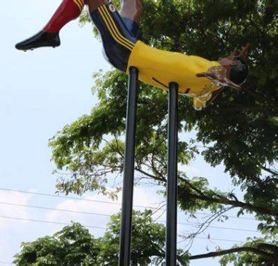 The Sporting Statues Project Honouring Colombian Football Inspired By