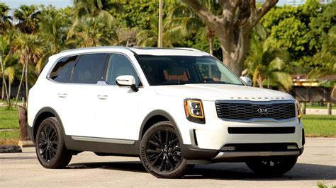 2020 Kia Telluride SX Review: Dare To Be Different