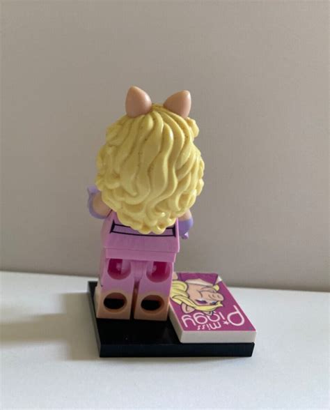 Lego Collectible Muppets Series Minifigure Miss Piggy Ebay