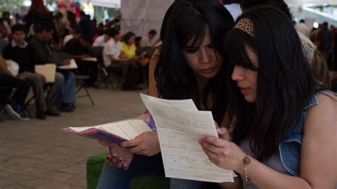 Chilango Buscas Chamba L Nzate A La Feria Nacional Del Empleo