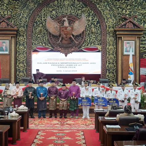 Momen HUT Ke 67 Provinsi Jambi Pemkot Jambi Raih Dua Anugerah Tingkat