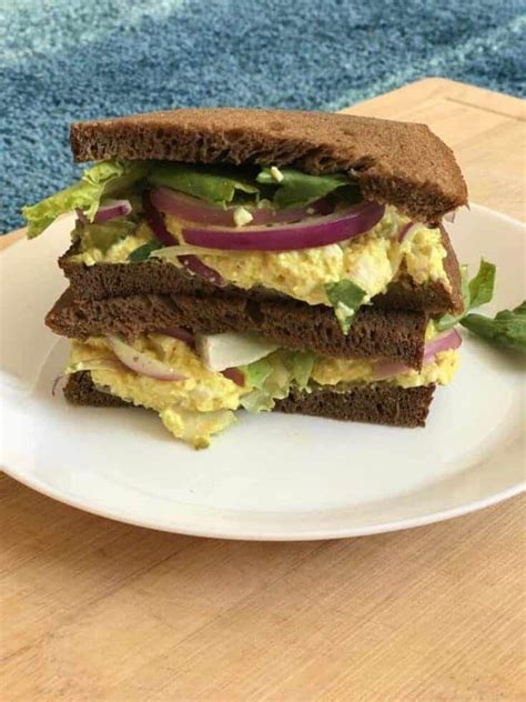 The Easiest Delicious Vegan Egg Sandwich Yum Vegan Blog