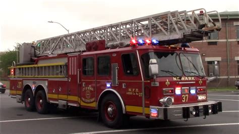 Newark Fire Department Spare Ladder Responding Youtube