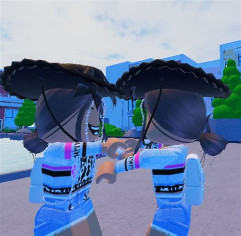 Pin By Luluisminezzzzzzzzz On Pfps Rblx ‍♀️ In 2022 Preppy Roblox