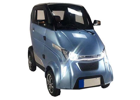 Module Type 4000W 4 Wheel Drive Electric Car