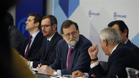 Rajoy Pide Al Pp Dar La Batalla Ante Ciudadanos En Los Comicios De