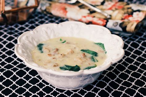 Healthy Zuppa Toscana Soup — Cardio Coffee And Kale