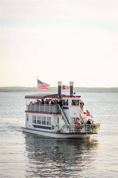 Duchess Lake Geneva Cruise Line