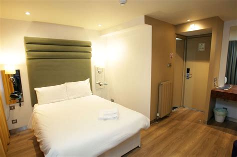 Brunswick Merchant City Hotel | Bed and Breakfast in Glasgow City Centre