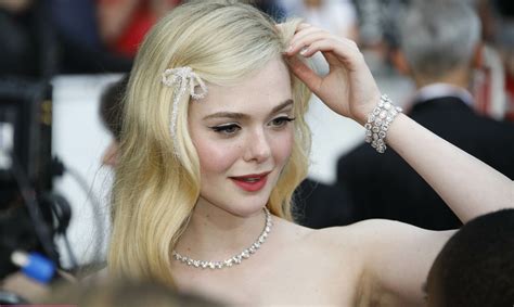 Elle Fanning Nude Porn Pictures Xxx Photos Sex Images Pictoa