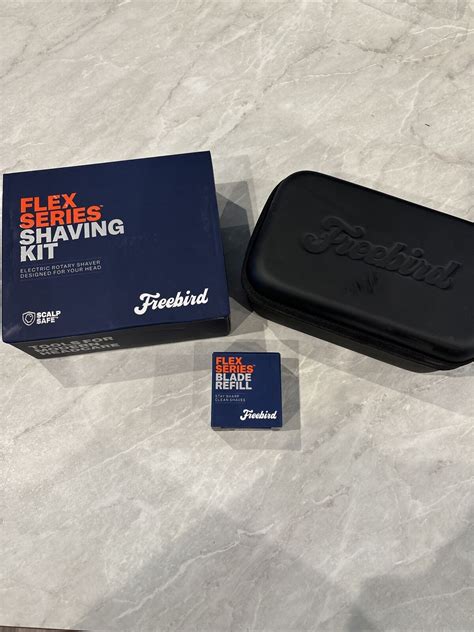 Freebird Flex Series Shaving Kit Men S Electric Rotary Shaver Wet