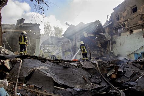 Base Russa In Crimea Colpita Dai Droni Di Kiev