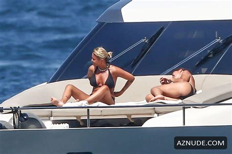 Francesca Pascale Nude Aznude