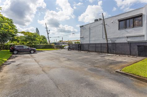 2843 Pembroke Rd Hollywood Fl 33020 Office For Lease Loopnet