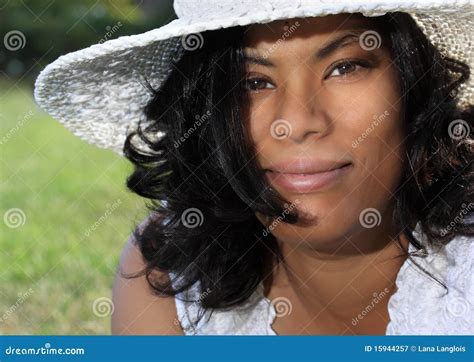 Metis Woman Stock Image Image Of Outdoor Girl Metis 15944257