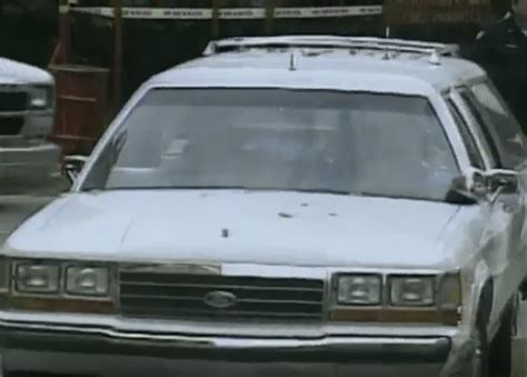 Imcdb Org Ford Ltd Crown Victoria Wagon In The F B I Files