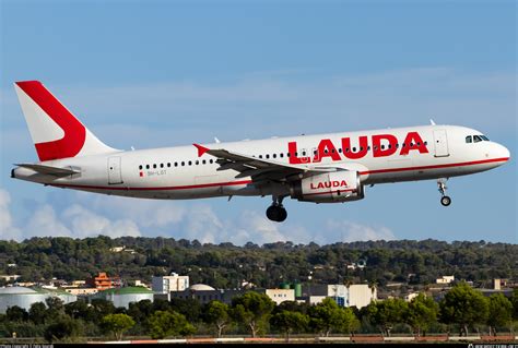 9H LOT Lauda Europe Airbus A320 232 Photo By Felix Sourek ID 1484518