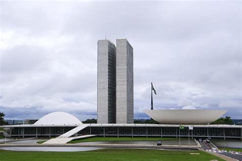 Quatro Medidas Provisórias Caducam No Congresso Nacional Política