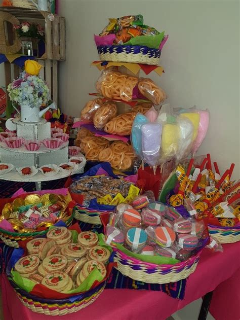 Pin de Rode en Boda mexicana rodé Fiesta mexicana postres Mesa de