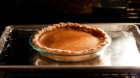 Hot Tip For A Pumpkin Pie That Doesnt Crack Cool It In The Oven