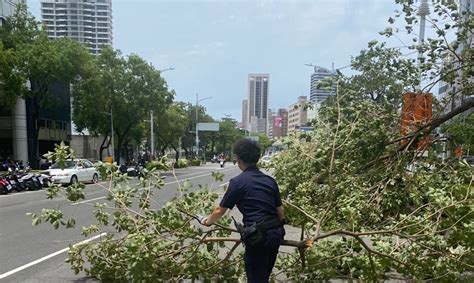 卡努颱風漸遠離：中南部雨勢恐下到7日、台中苗栗4區一級淹水警戒，南投仁愛鄉災情嚴重 Tnl The News Lens 關鍵評論網