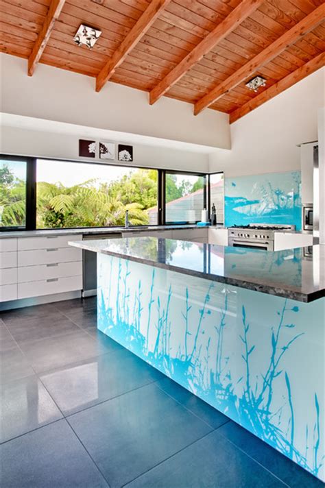 Nz Flax Bar And Kitchen Splashback Contemporary Kitchen Auckland By Lucy G Creative Nz