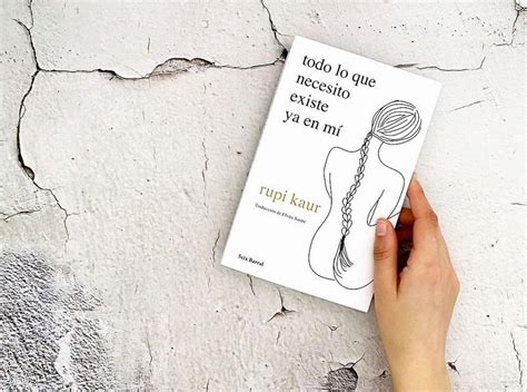 La poesía feminista de Rupi Kaur Espejo Sonoro L Erotheque