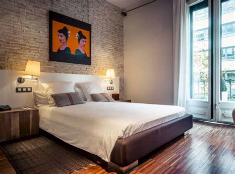 The 5 Rooms Barcelona Take Five And Live Like A Local The