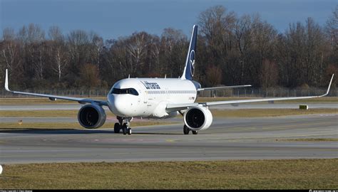 D Aijn Lufthansa Airbus A N Photo By Elwin Wagner Id