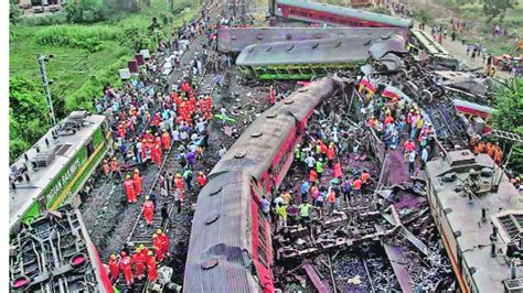 अपघातातील मृतांची संख्या २८८ रेल्वे दुर्घटनेमागील नेमके कारण अस्पष्टच